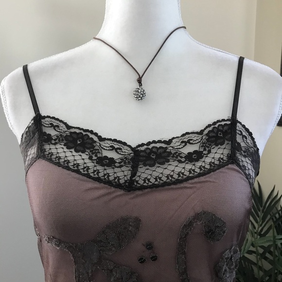 VERO MODA Line Mesh Sequin Appliqué Lace Tank Top - Picture 2 of 7